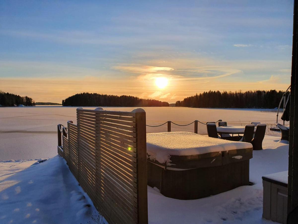 Stunning Log Cabin 45M2 On The Shore Of Kallavesi. Kuopio Exterior foto